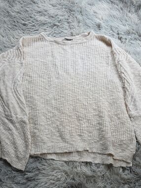 Ann Taylor Cream Crewneck Knit Sweater